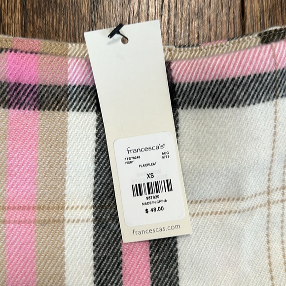 NWT Francesca’s Skirt XS - Picture 3 of 4